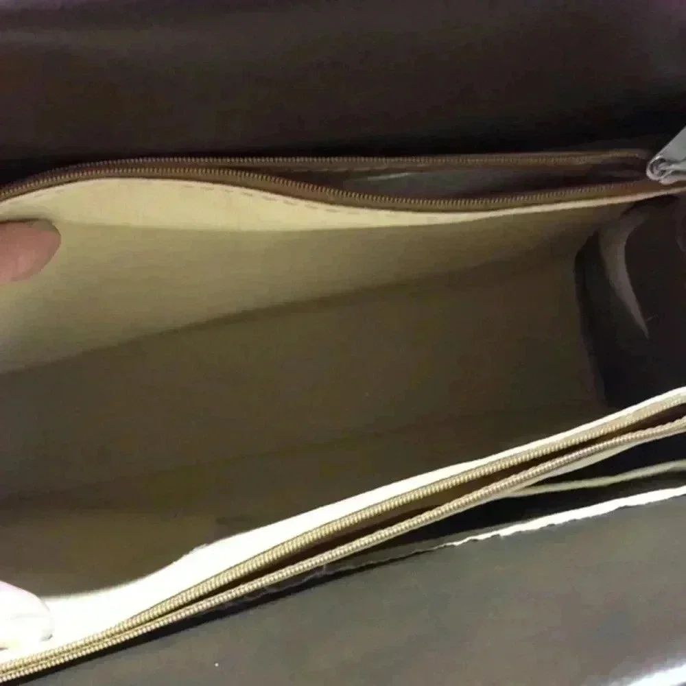 Dark brown purse / shoulder bag multiple‎ compartments
